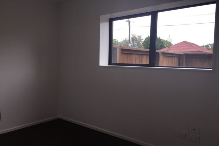 Photo of property in 6/69 Suva Street, Upper Riccarton, Christchurch, 8041