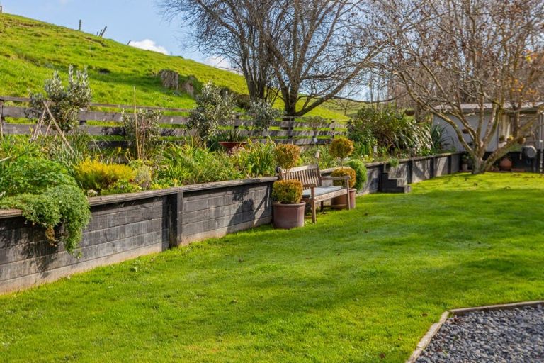 Photo of property in 1772 Porangahau Road, Wanstead, Waipukurau, 4284