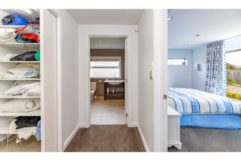 Photo of property in 6 Langlois Lane, Akaroa, 7520