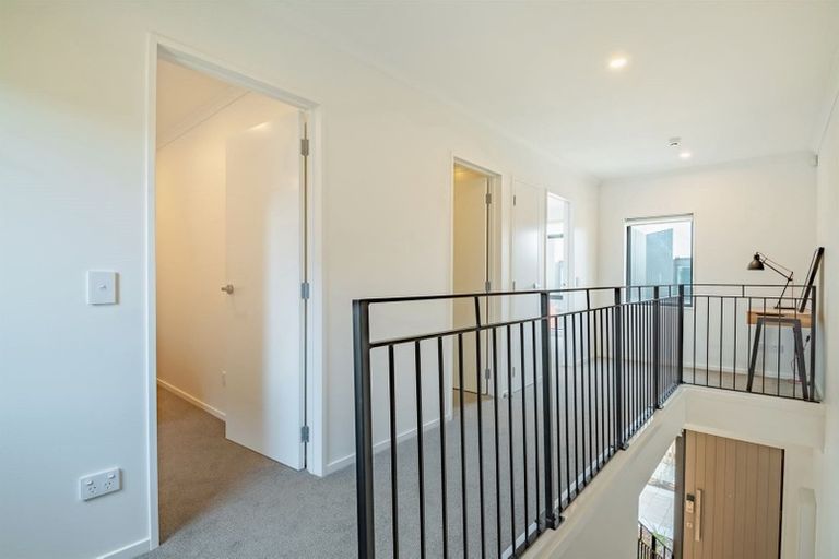 Photo of property in 3 Te One Place, Redwood, Christchurch, 8051