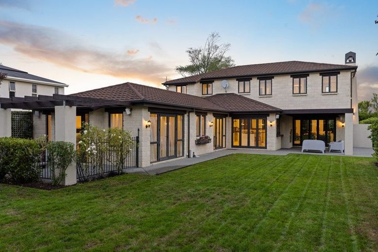 Photo of property in 36 Glen Oaks Drive, Northwood, Christchurch, 8051