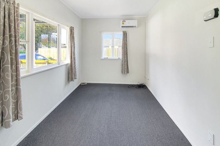 Photo of property in 2/83 Favona Road, Favona, Auckland, 2024