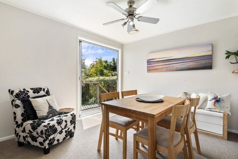 Photo of property in 1/43 Telstar Place, Beach Haven, Auckland, 0626