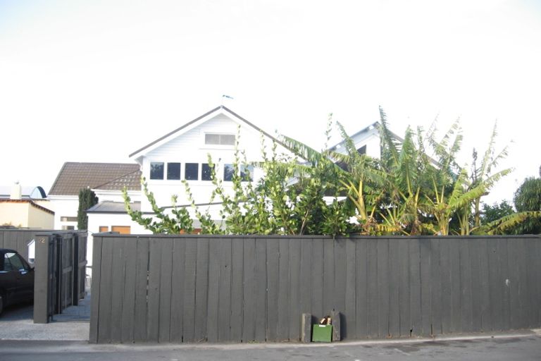 Photo of property in 32 Cameron Road, Bluff Hill, Napier, 4110