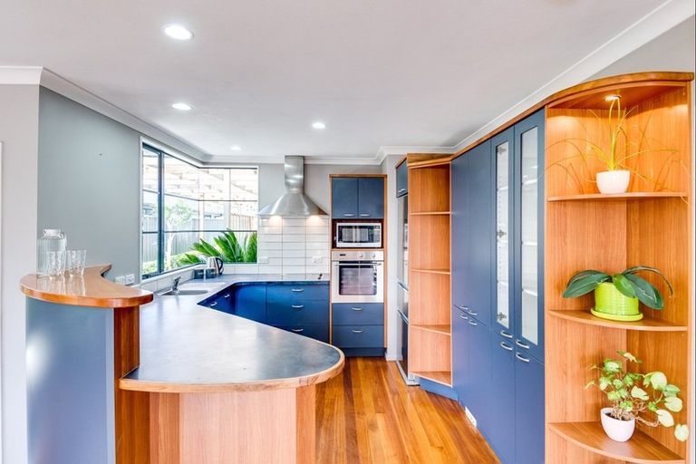 Photo of property in 14 Scott Place, Havelock North, 4130