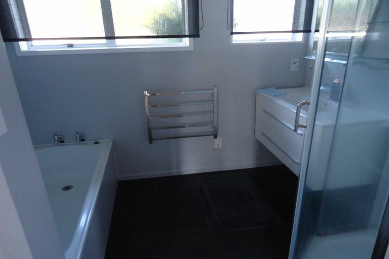 Photo of property in 14 Filmer Place, Melville, Hamilton, 3206