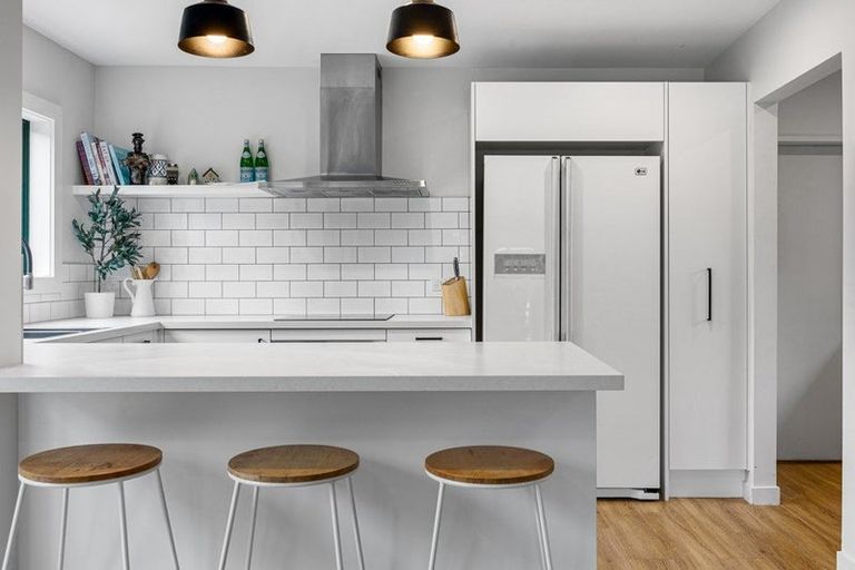 Photo of property in 3 Chilton Drive, Mairehau, Christchurch, 8052