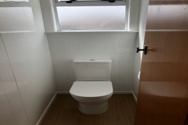 Photo of property in 35 Kiwi Street, Heretaunga, Upper Hutt, 5018