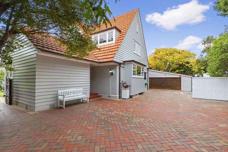 Photo of property in 34 Penrose Street, Woburn, Lower Hutt, 5010