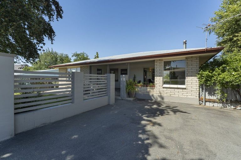 Photo of property in 20 Royal Terrace, Alexandra, 9320