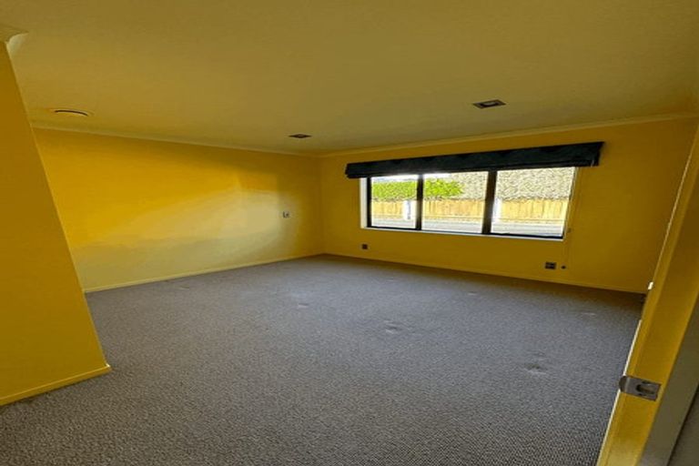 Photo of property in 127 Victoria Street, Cambridge, 3434