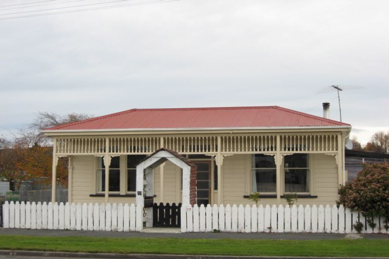 Photo of property in 17 Eden Street, Milton, 9220