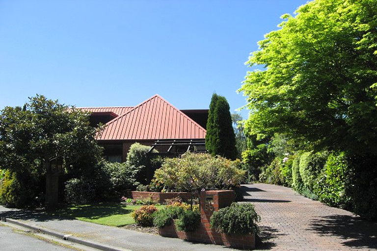 Photo of property in 2/58 Arlington Street, Burnside, Christchurch, 8053