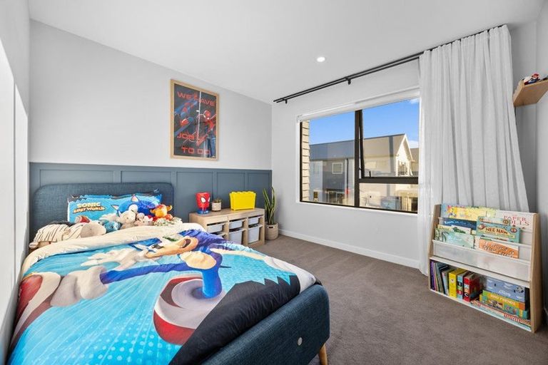 Photo of property in 150 Vintry Drive, Kumeu, 0810