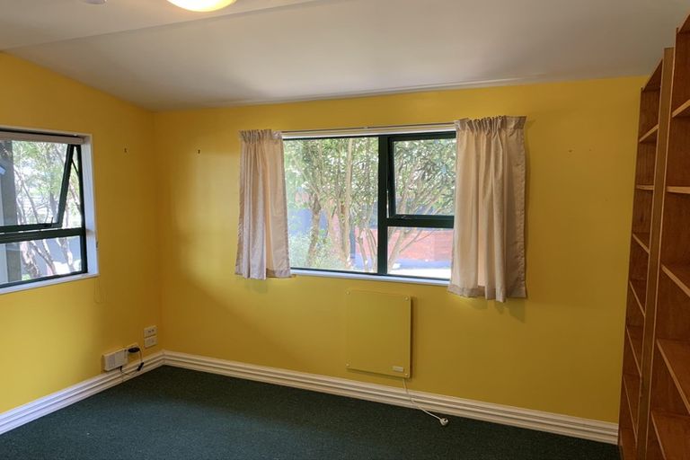 Photo of property in 14 Marjory Close, Broadmeadows, Wellington, 6035