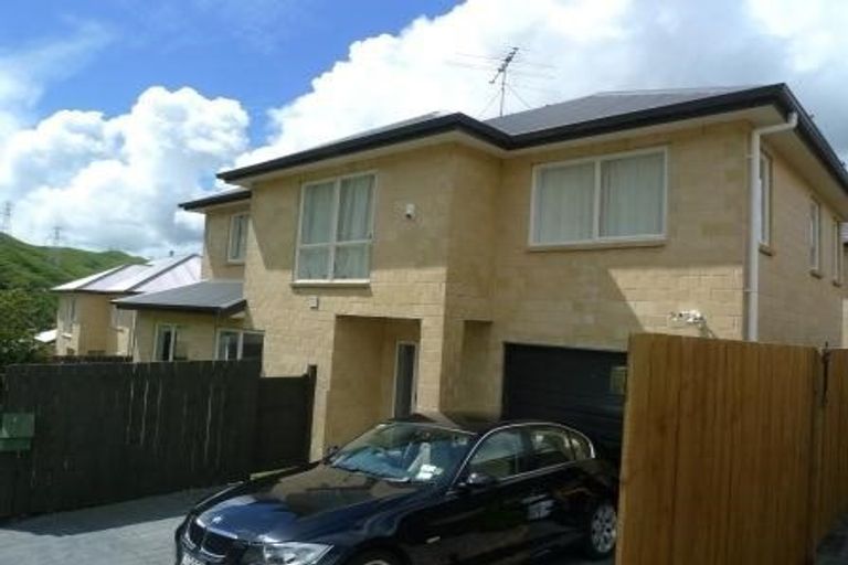 Photo of property in 41 Erlestoke Crescent, Churton Park, Wellington, 6037