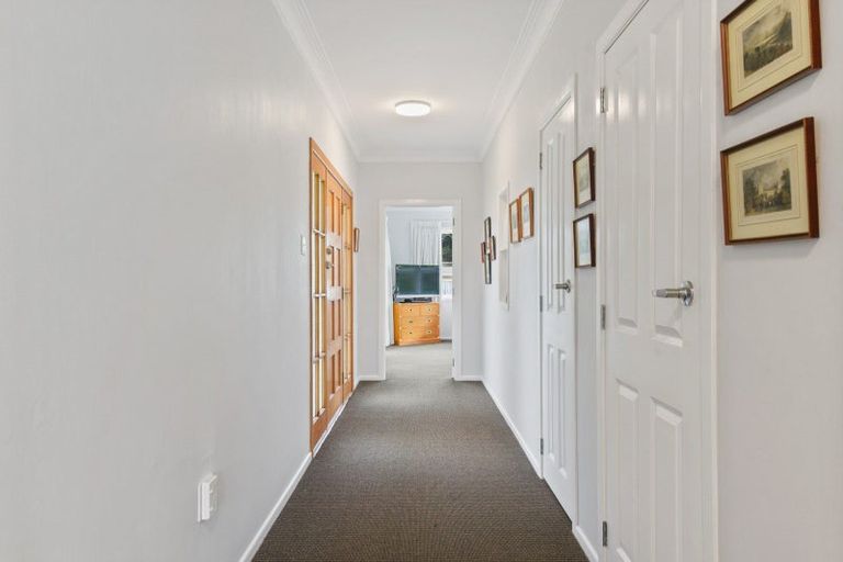 Photo of property in 20 Konene Street, Utuhina, Rotorua, 3015