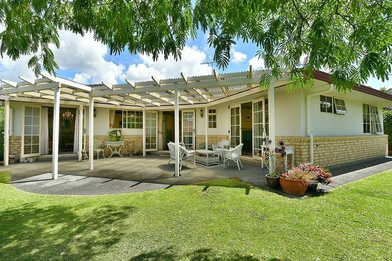 Photo of property in 4 Amberly Rise, Helensville, 0800