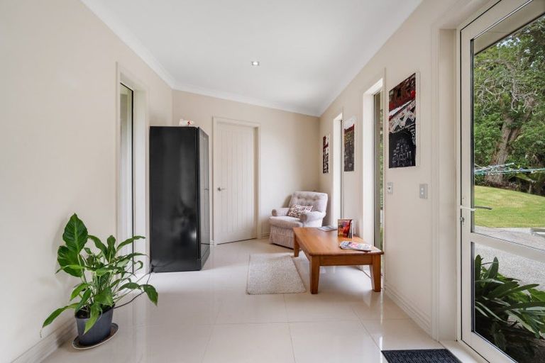 Photo of property in 509 Whitford Road, Whitford, Howick, 2571