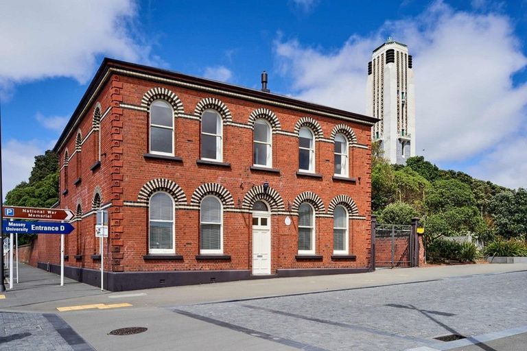 Photo of property in 13 Buckle Street, Mount Cook, Wellington, 6011