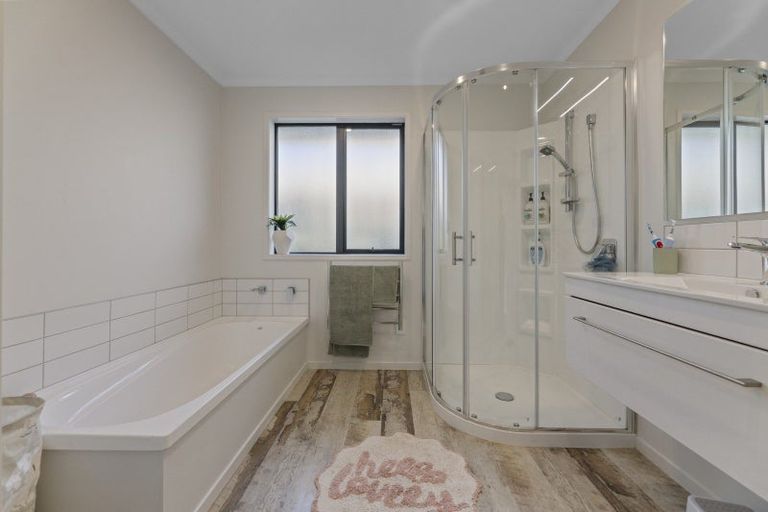 Photo of property in 18 Goddard Way, Sawyers Bay, Port Chalmers, 9023