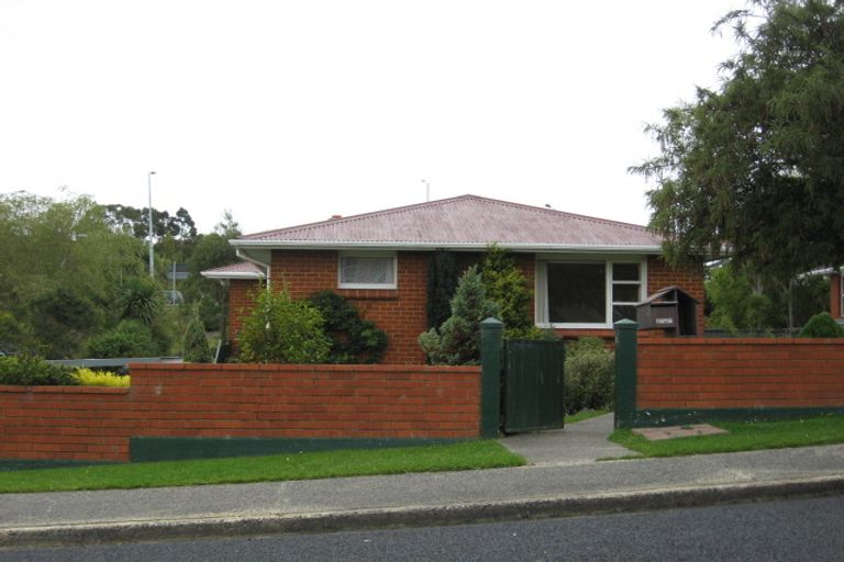 Photo of property in 11 Kinmont Crescent, Kinmont Park, Mosgiel, 9024