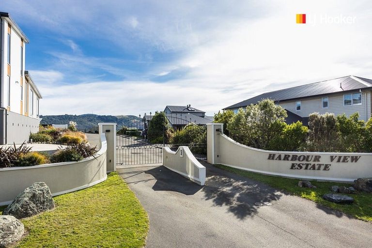 Photo of property in 333 Highcliff Road, Highcliff, Dunedin, 9013