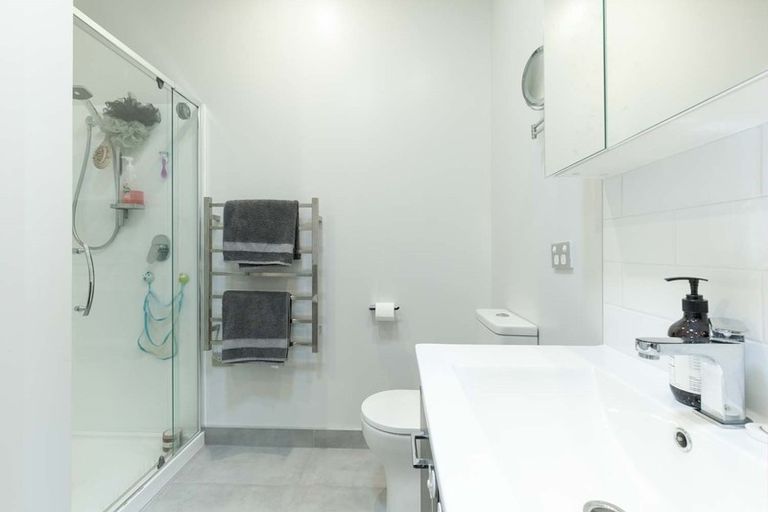 Photo of property in 3 William Stratton Lane, Hobsonville, Auckland, 0616