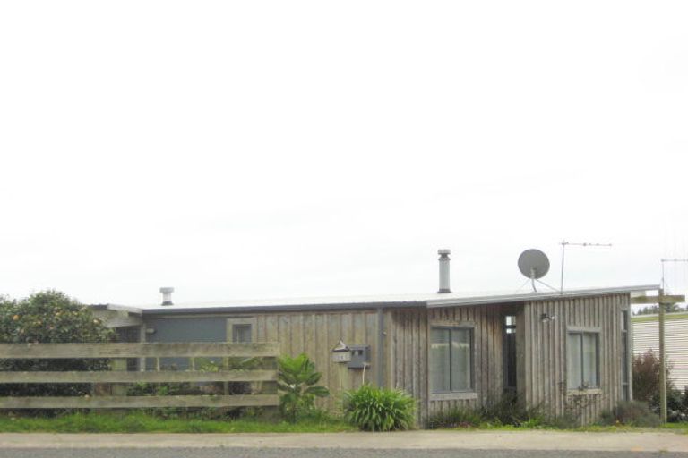 Photo of property in 6 Rahui View, Oakura, 4314