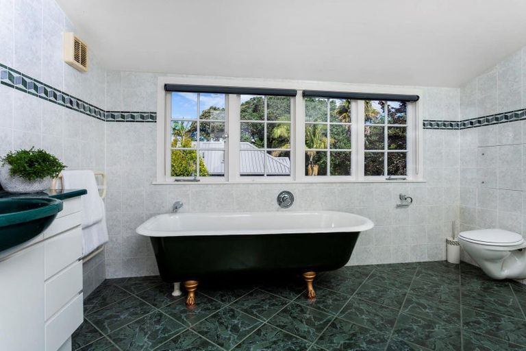 Photo of property in 2 Minnehaha Avenue, Takapuna, Auckland, 0622