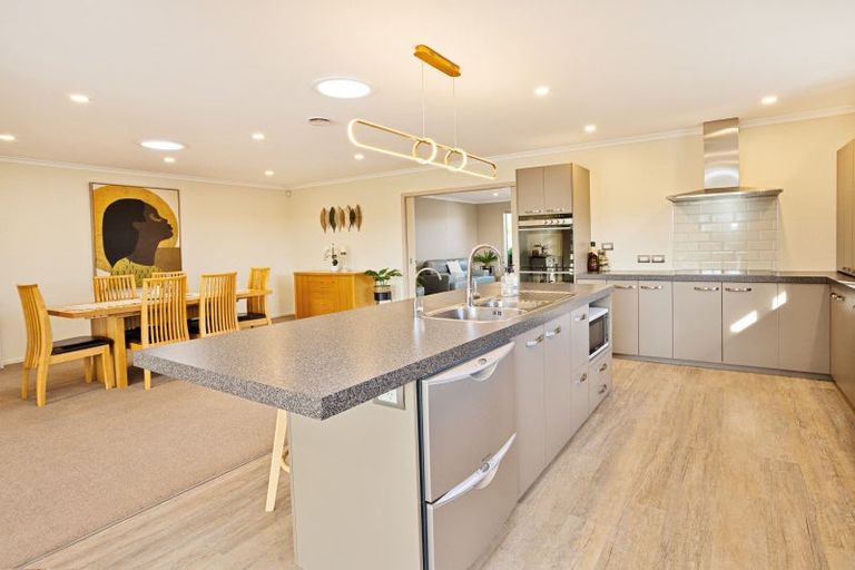 Photo of property in 65 Oteramika Road, Rockdale, Invercargill, 9812