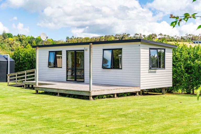 Photo of property in 76 Prescott Road, Ruakaka, Whangarei, 0171