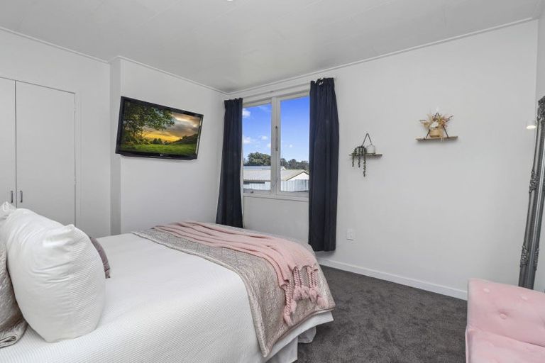 Photo of property in 17 Thornton Street, Putaruru, 3411