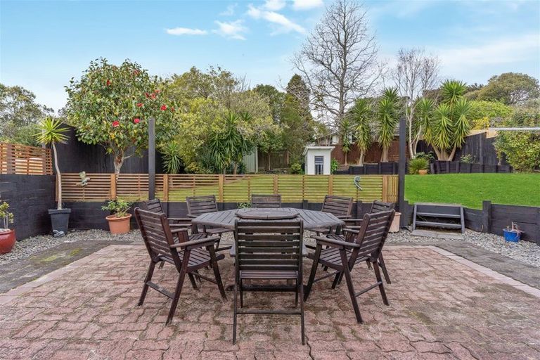 Photo of property in 62 Hellyers Street, Birkdale, Auckland, 0626