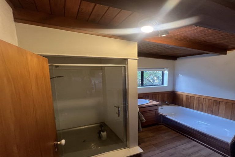 Photo of property in 30 Wells Road, Bucklands Beach, Auckland, 2012