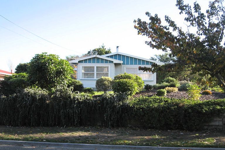 Photo of property in 15 Hillcrest Road, Raumati South, Paraparaumu, 5032