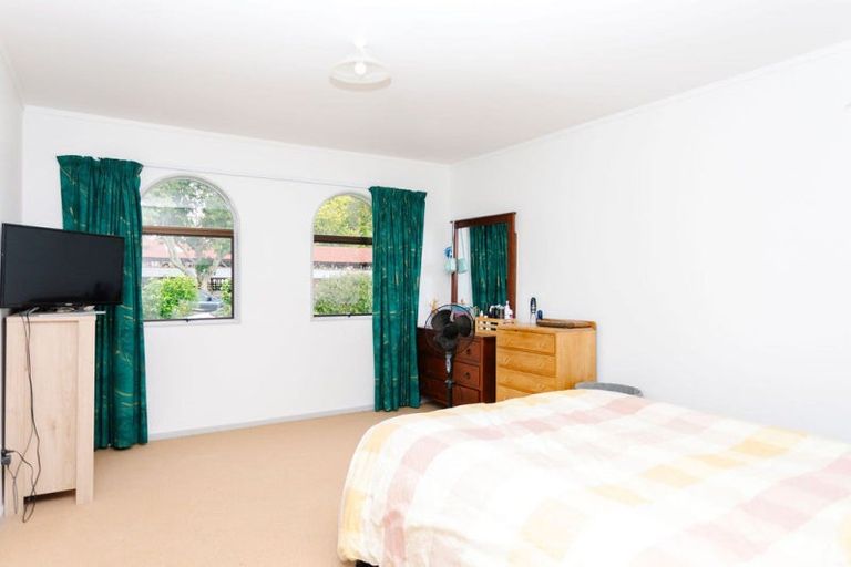 Photo of property in 25 Neptune Street, Dannevirke, 4930