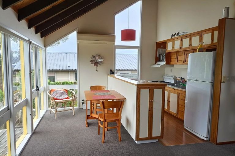 Photo of property in 7a Chestnut Grove, Maungaraki, Lower Hutt, 5010