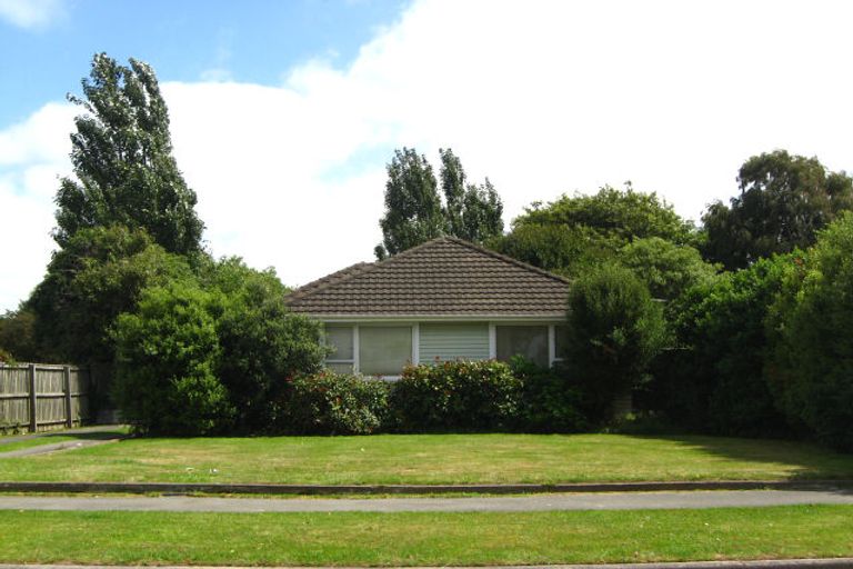 Photo of property in 74 Rowley Avenue, Hoon Hay, Christchurch, 8025