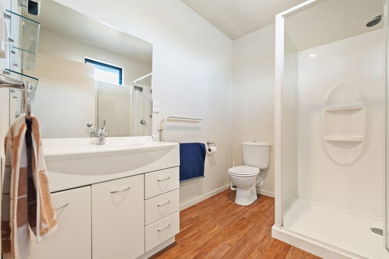 Photo of property in 75 Sarabande Avenue, Redwood, Christchurch, 8051