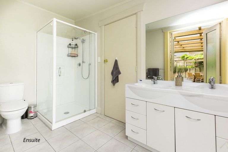 Photo of property in 81 Raukawa Street, Stokes Valley, Lower Hutt, 5019