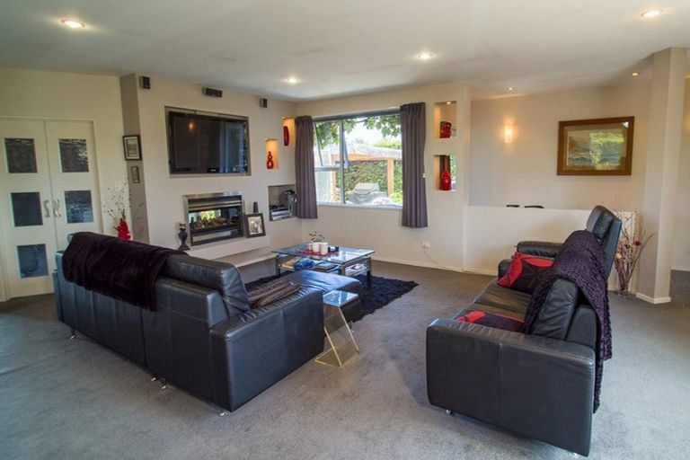 Photo of property in 98 Ventry Street, Alexandra, 9320