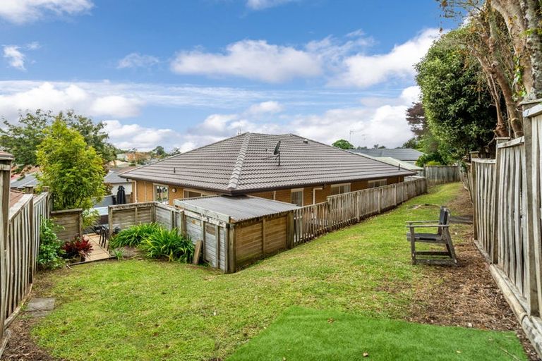Photo of property in 11 Phoebe Meikle Place, Torbay, Auckland, 0630