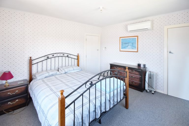 Photo of property in 13 Fraser Crescent, Twizel, 7901