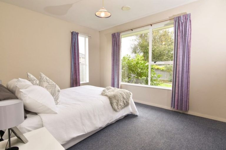 Photo of property in 22 Mckellar Place, Hornby, Christchurch, 8042
