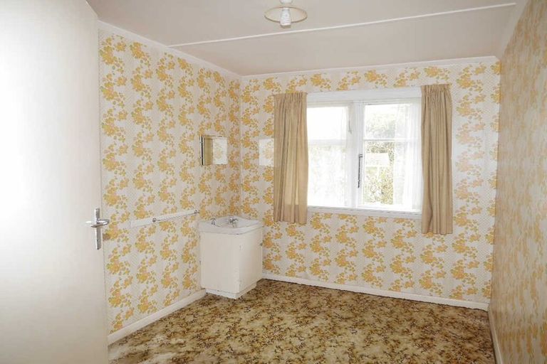 Photo of property in 10 Rangiuru Road, Otaki Beach, Otaki, 5512