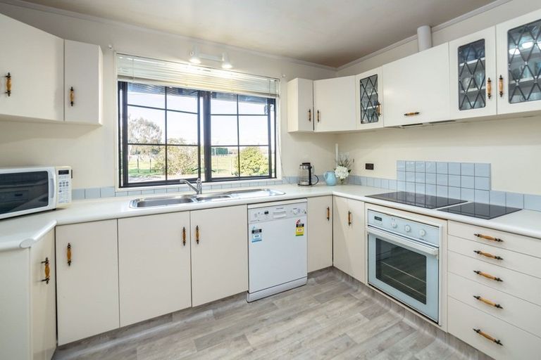 Photo of property in 19 Matahiwi Road, Matahiwi, Masterton, 5888