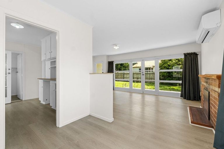 Photo of property in 18 Brocas Avenue, Hillcrest, Hamilton, 3216