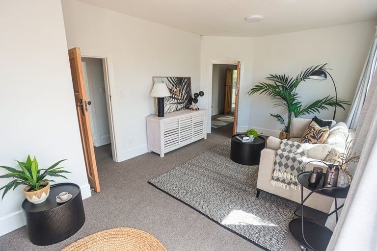 Photo of property in 14 Saint Martins Road, Saint Martins, Christchurch, 8022