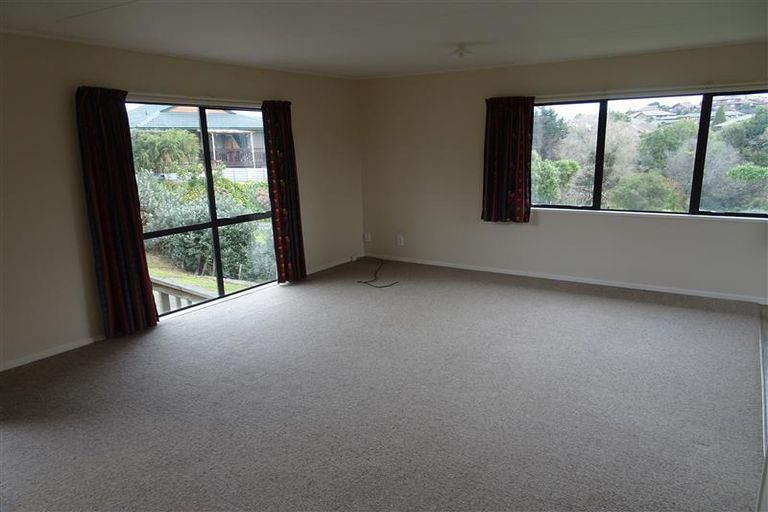 Photo of property in 32b Te Arawa Place, Welcome Bay, Tauranga, 3112